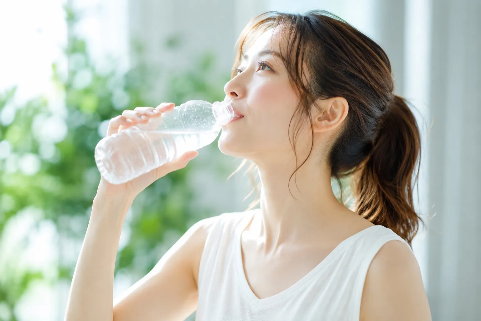夏の水分補給”水だけ”になっていませんか？？岡崎｜水分補給とドライヘッドスパ